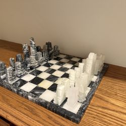  Mexican Carved Onyx - Marble Chess Set
