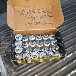 Toyota Tundra Lugs 