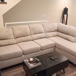 Super comfy couch