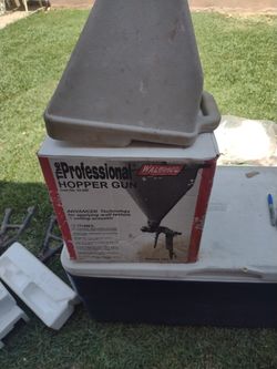 Professional Hopper Gun And Extra Hopper
