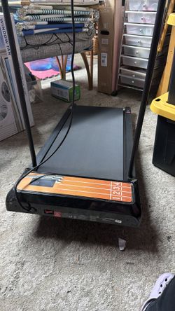 AMAZON TREADMILL