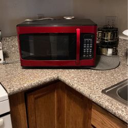 New All Red Microwave 