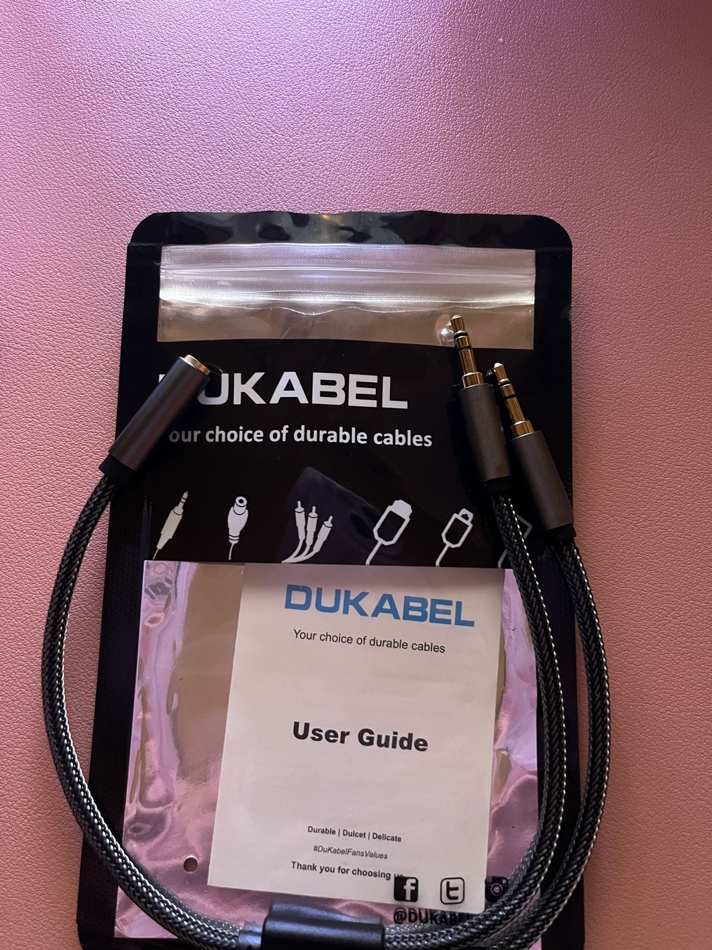 Headset Splitter Cable, DUKABEL Gold-Plated & Strong Braided Y Splitter Audio Cable Separate Microphone Headphone Port Gaming Headset Splitter PC