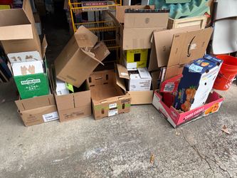 Lot of Mixed Cardboard Moving Boxes