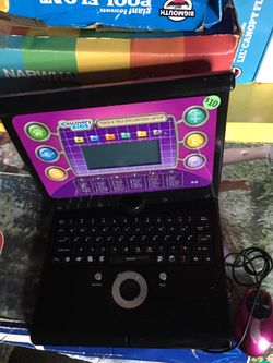 Discovery kids play laptop