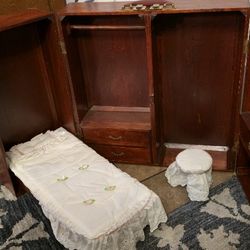 Vintage American Girl Murphy Bed Wardrobe 