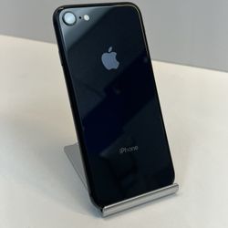 Apple Iphone 8 64gb. ( Unlocked )