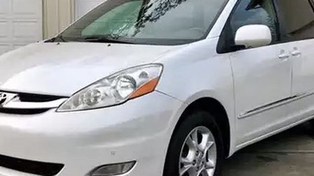 1 Owner Clean Title 2006 Toyota Sienna XLE