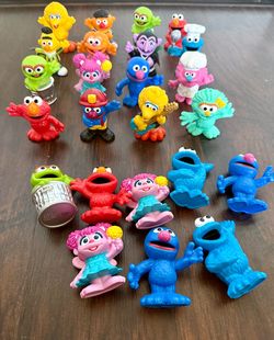 Toys-Sesame Street figures