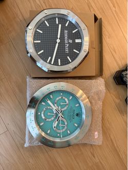 Wall clock