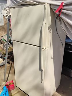 Refrigerator's For Sale Have 4 All Sizes