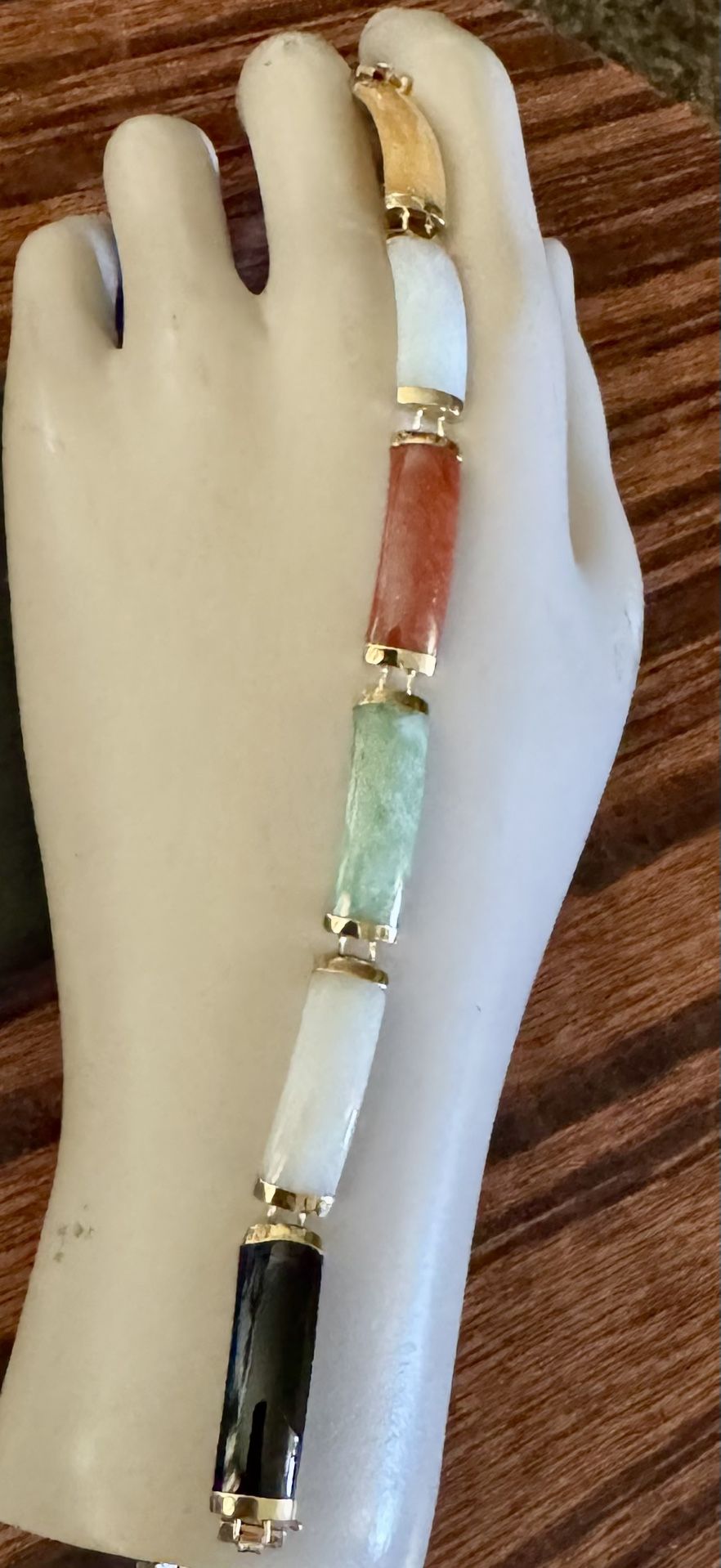 585 14k Solid Yellow Gold Hand Carved Multi Color Jade Green /Red /Yellow /White /Black Gemstone  Bracelet - Size 7”