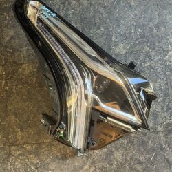 2017-2020 Cadillac XT5 Right LED Headlight