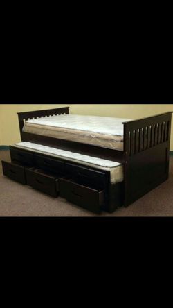 Trundle bed