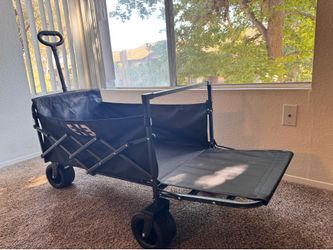 Brand New: Heavy Duty folding wagon with extended tailgate