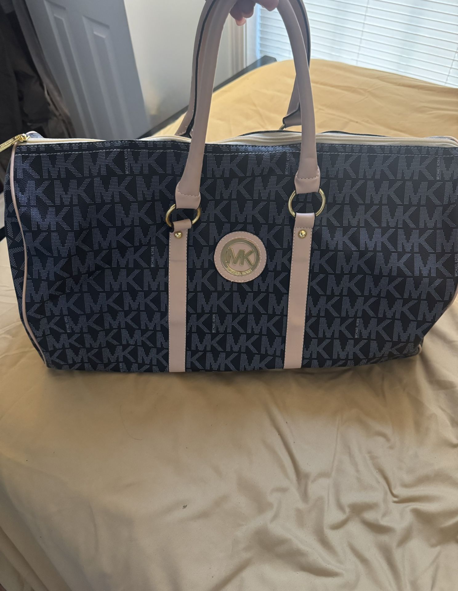 Mk Purses And wallet $20-$50