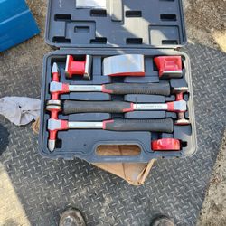 Automotive tools for body work