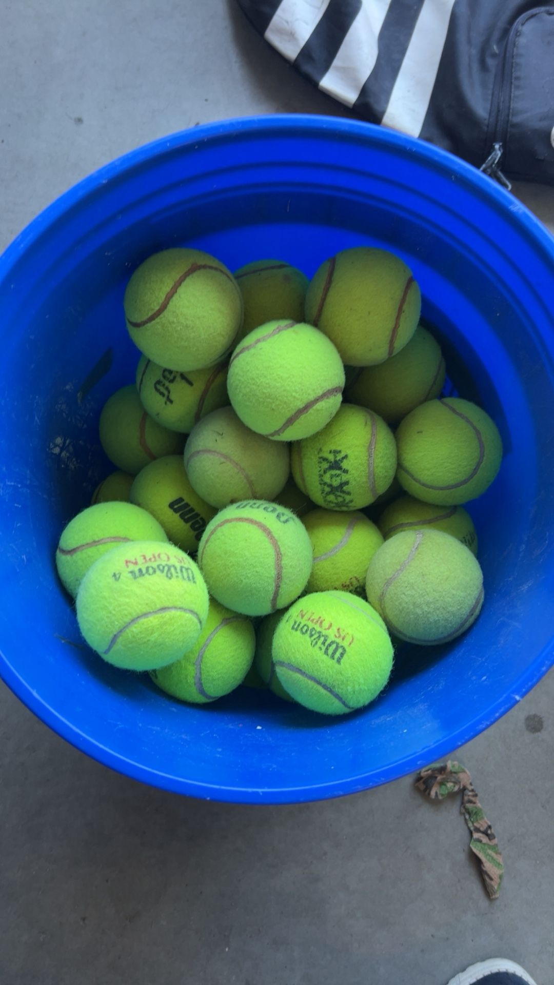 100 Used Tennis Balls + 3 Pack Of New Penn Tennis Balls