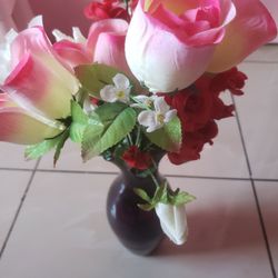 Vase With Artificial Flawers 