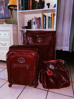 Burgundy Kathy Van Zeeland Croco PVC Luggage Set