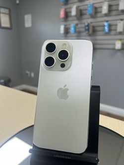 iPhone 15 Pro unlocked 128 GB