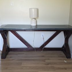 Versatile Table