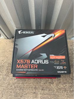GIGABYTE  X570 AORUS MASTER (gaming motherboard)