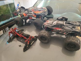 ARRMA Kraton 8S and Traxxas Maxx RC Trucks with Chassis