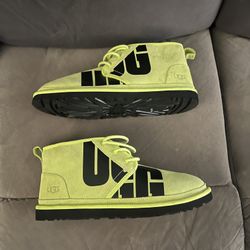 UGG 