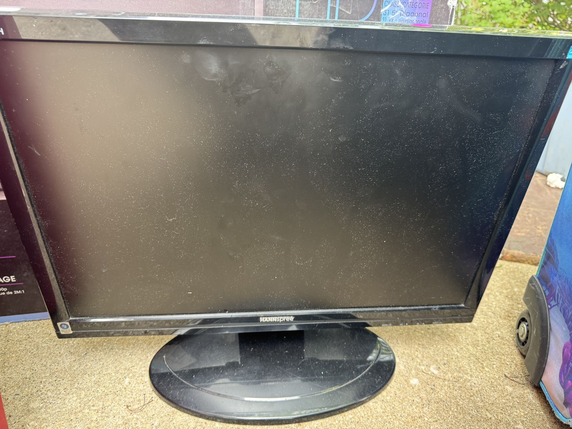 22” Computer Monitor