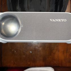Vankyo V630W Projector 