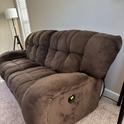 Everlasting Reclining Sofa from Best Home Furnishings. 