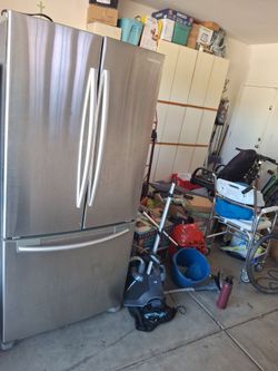 Refrigerator samsung