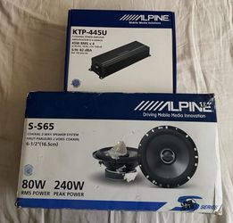 Alpine Amp with Speakers