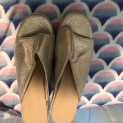 Italian Wedges Size 9 Never Worn