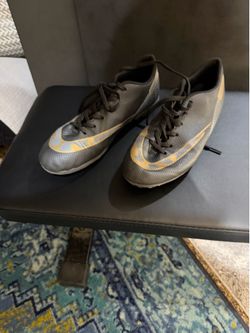 Nike Indoor soccer