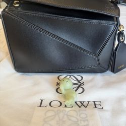 Puzzle Bag- Black Loewe
