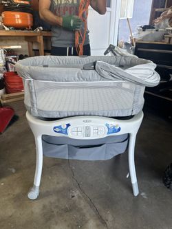 Bassinet Graco