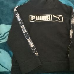 Puma 🔥 Size 5 Boy Sweater 