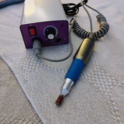 Nail Machine.  Mercedes 25000