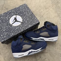 Jordan 5 Retro Midnight Navy Size 10 Men