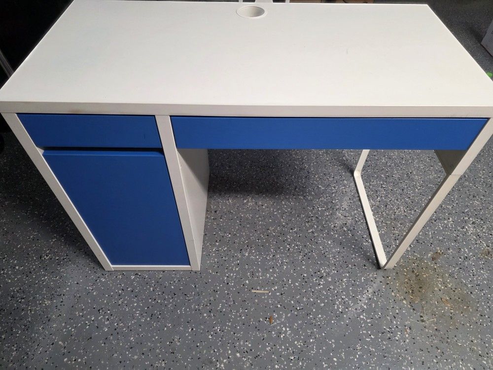 Ikea Computer Desk (Blue)