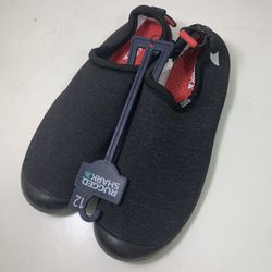 Size 12 Water Shoes 
