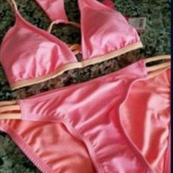 New Two Piece Ladies Bathing Suit - Size Ladies Small