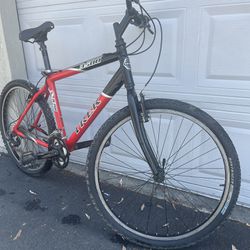 Trek Mountain Bike Frame Size M/L And Wheel’s 26”