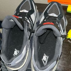 New Balance 9060 Castle rocks 