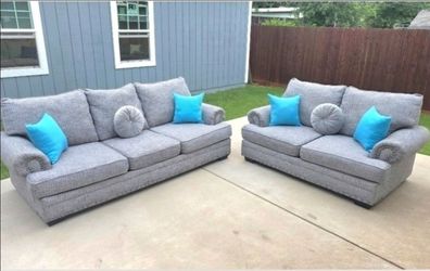 Sofa and loveseat set
