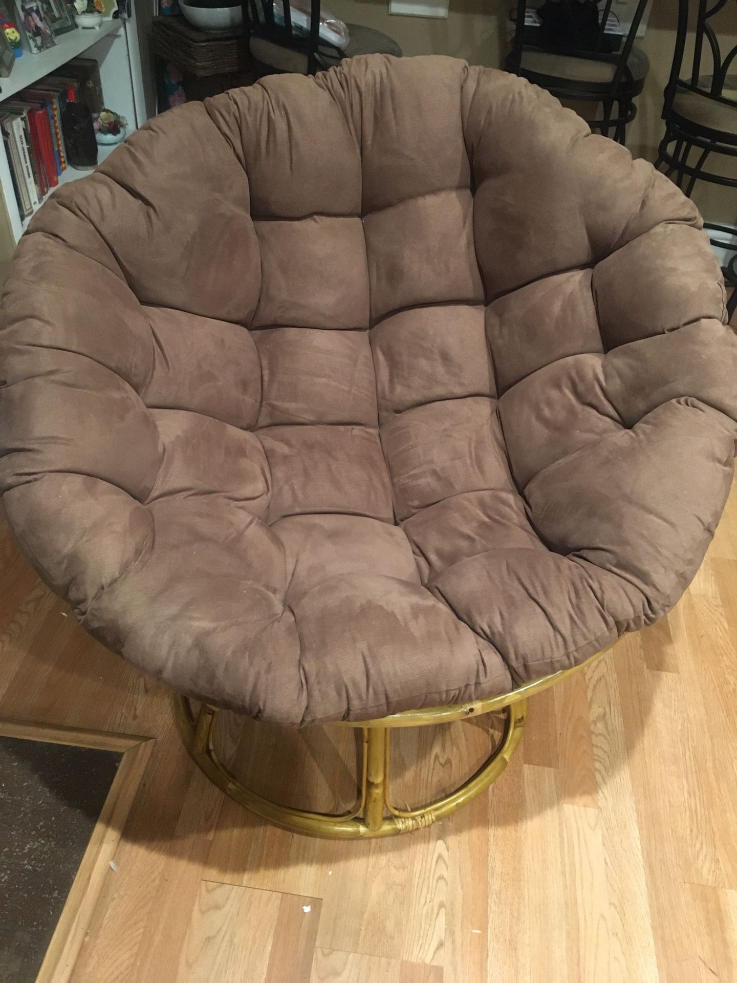 Futon/Papasan Chair