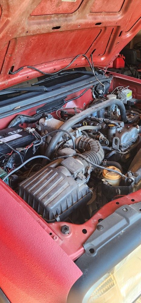 2001 Chevrolet Tracker