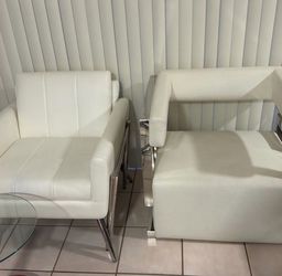 2 white couches
